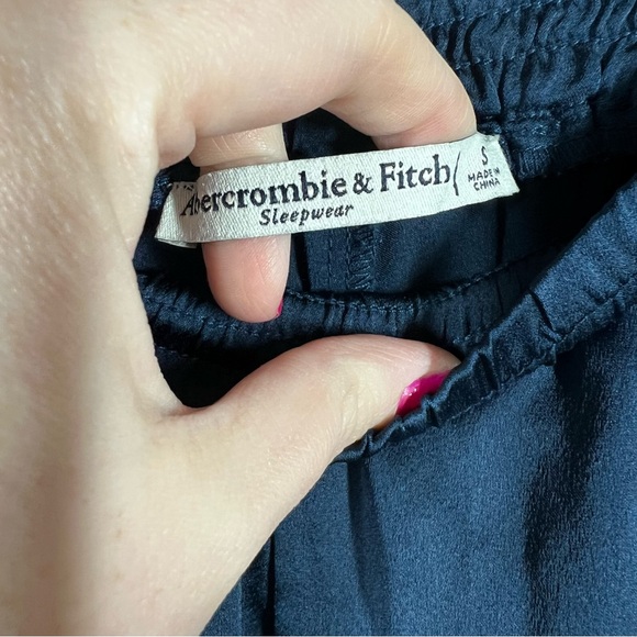Abercrombie & Fitch Dark Blue Satin Pajama Set - Picture 9 of 11